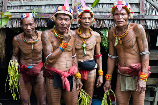 Menjelajahi Suku Mentawai, Kebudayaan Unik di Indonesia