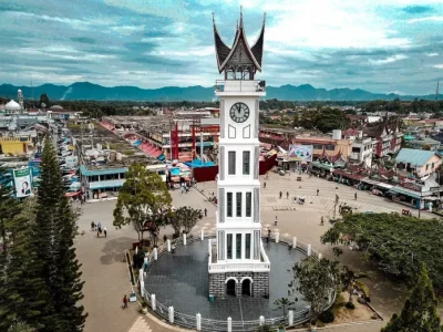 Mengenal Keunikan Sumatera Barat