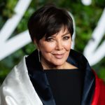 Kris Jenner Sosok di Balik Suksesnya Keluarga Kardashian Jenner