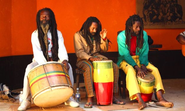 Musik Reggae Ritme Khasnya Yang Santai Dan Pesan Mendalam