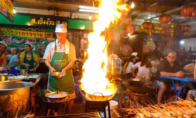 Street Food Thailand, Petualangan Rasa Di Setiap Sudut Jalan