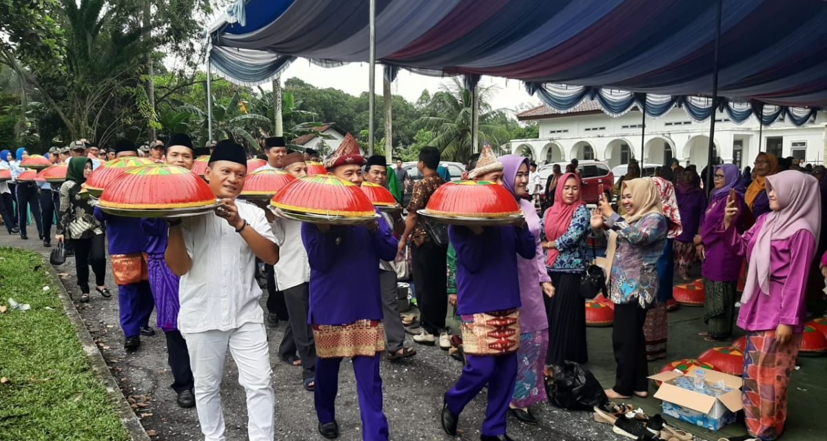 Tradisi Nganggung Budaya Yang Terus Di Lestarikan Hingga Kini