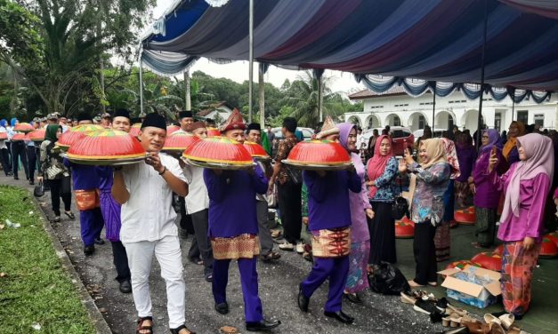 Tradisi Nganggung Budaya Yang Terus Di Lestarikan Hingga Kini