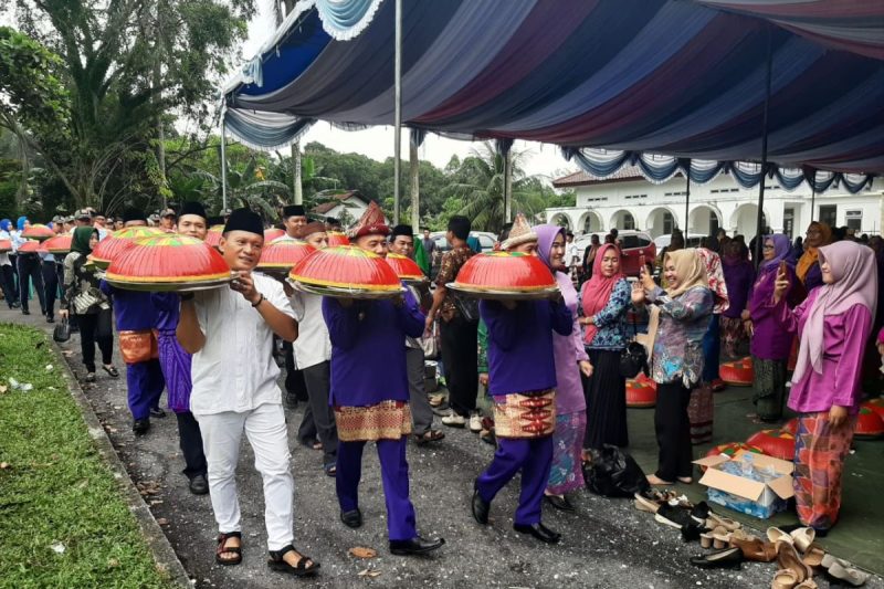 Tradisi Nganggung