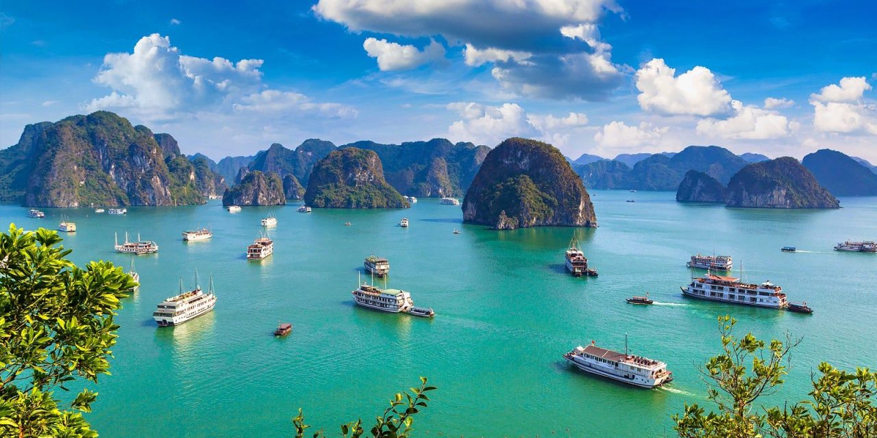 Ha Long Bay Destinasi Wisata Terbaik Di Negeri Naga Biru