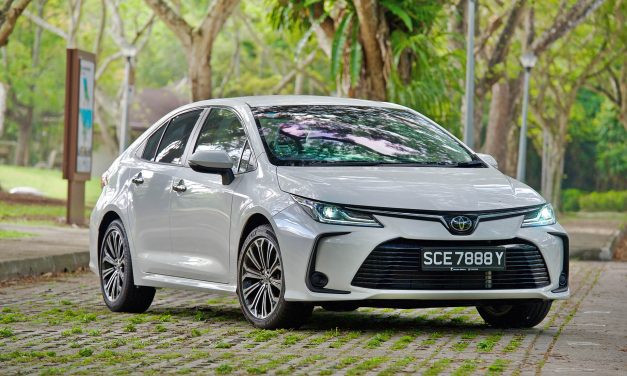 Toyota Altis, Sedan Elegan Dengan Performa Andal Yang Nyaman