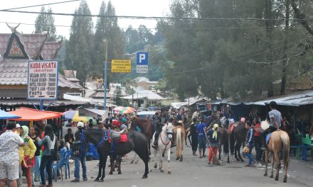 Pasar Tradisional Brastagi Tempat Wisata Belanja Dan Kuliner
