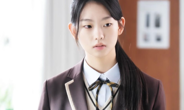 Kim Minji Dengan Wajah Alaminya Jadi Ikon Visual Baru Di K-pop
